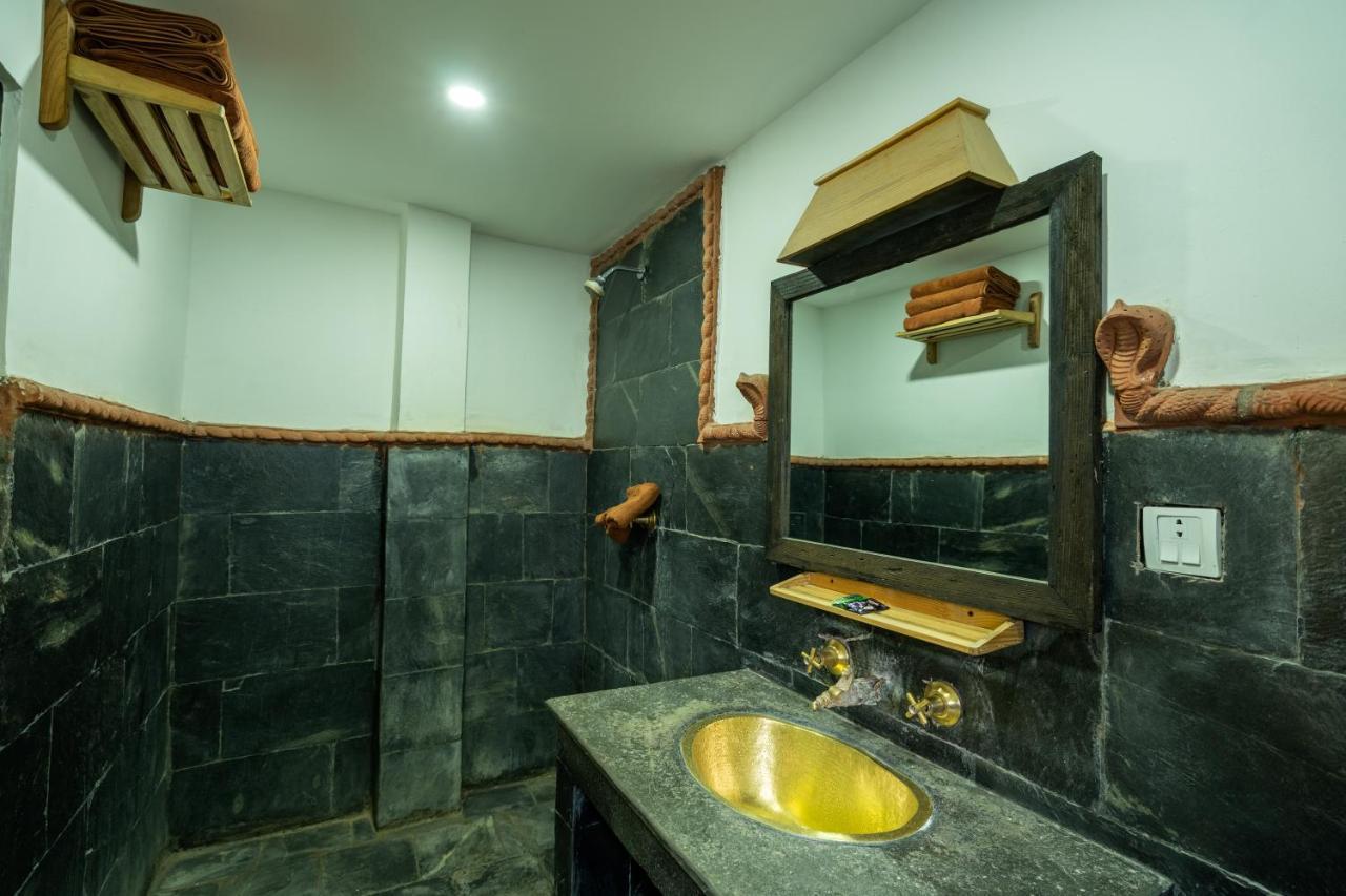 Hotel Ganesh Himal Katmandu Zewnętrze zdjęcie