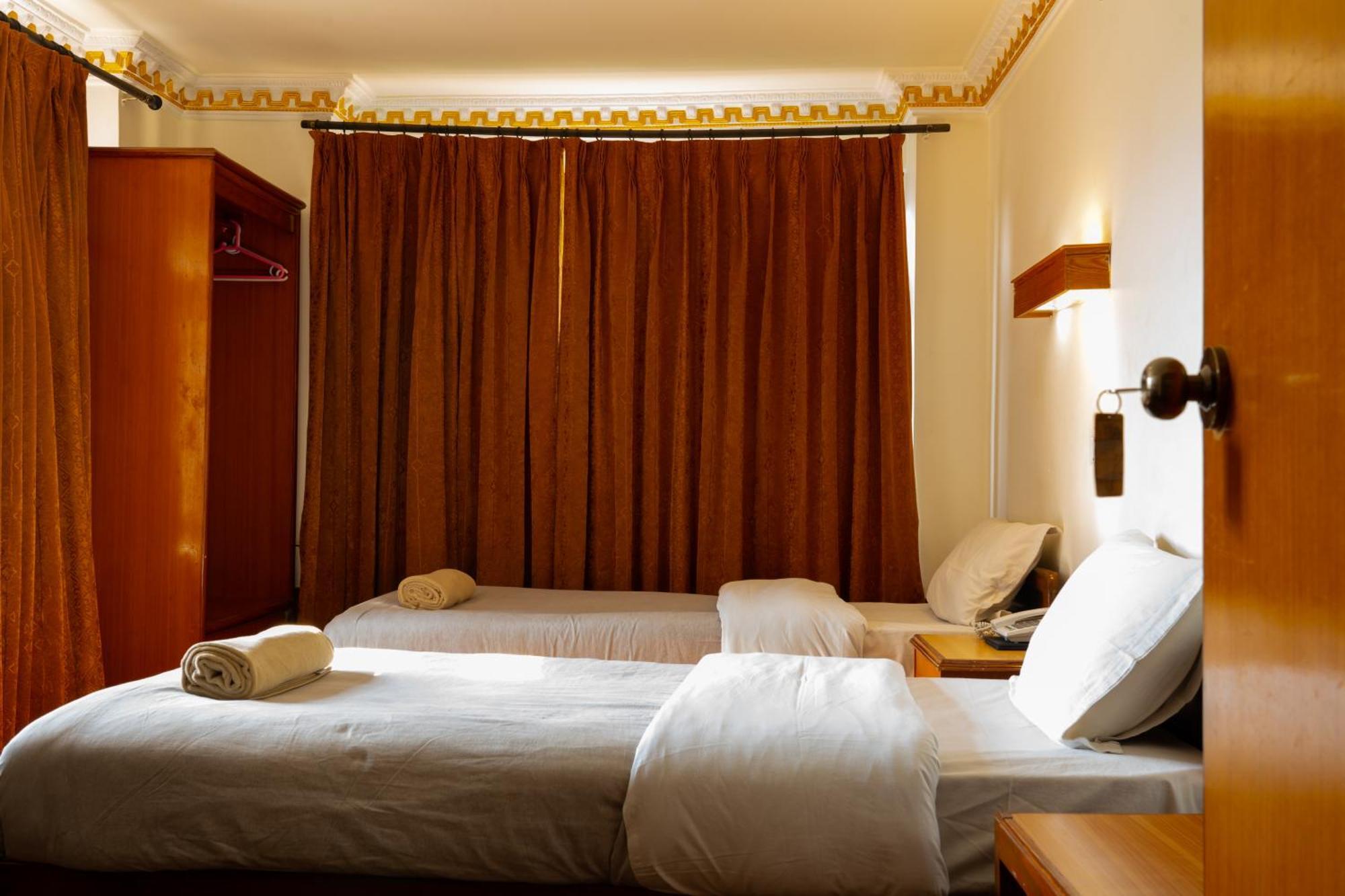 Hotel Ganesh Himal Katmandu Zewnętrze zdjęcie